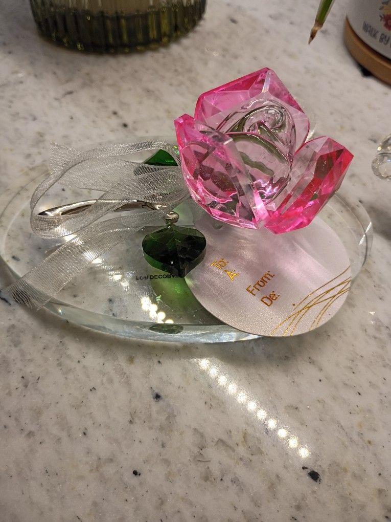 Beautiful Rose Crystal Glass