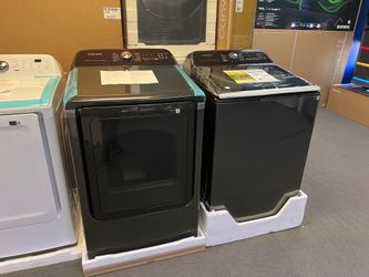Samsung black large capacity washer and dryer set