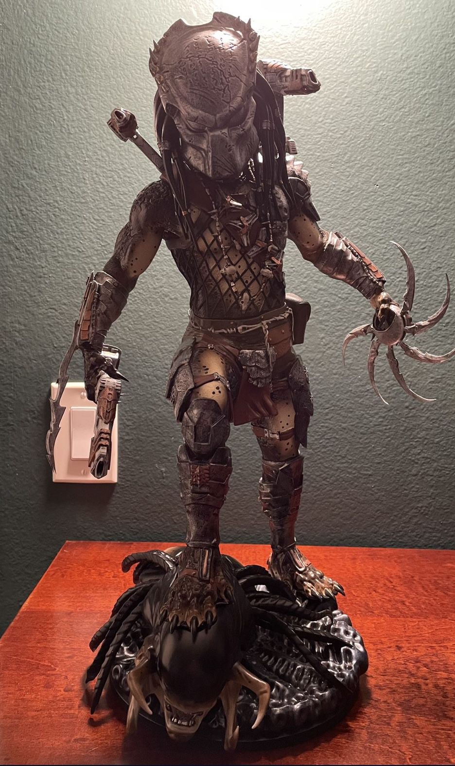 Wolf Predator Statue 