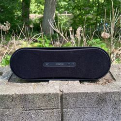 Creative D100 Bluetooth Speaker