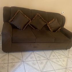 Couch/Queen Size Bed