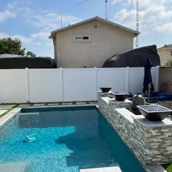 Vinyl Fence 