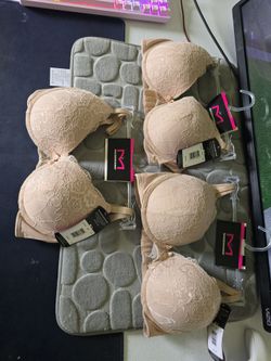 3 BRAND NEW BRAS 30 for all 3 SIZE 34C