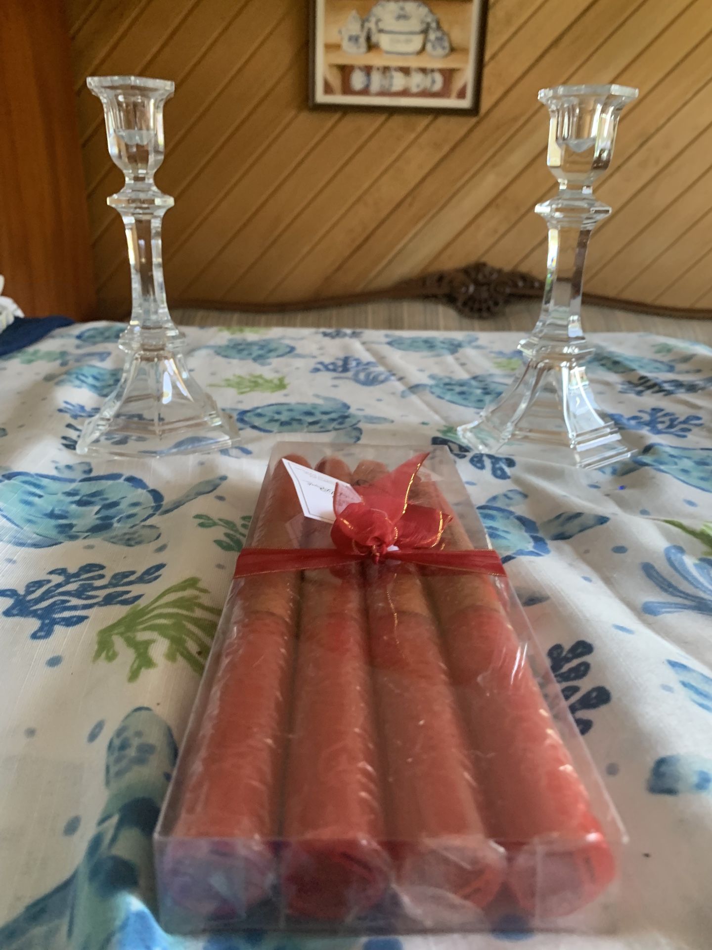 Crystal Candle Sticks W Red Candles