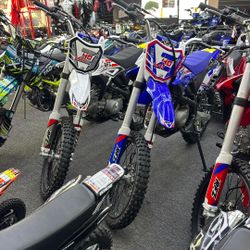 RFZ 140cc Dirt Bikes / RFZ 125cc Dirt Bikes 