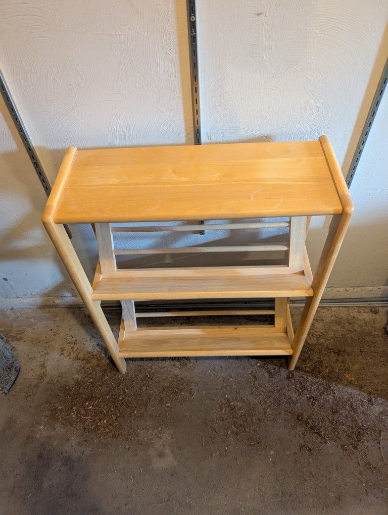 Solid Wood 3-Tier Bookshelf / Display Shelf – Sturdy & Compact