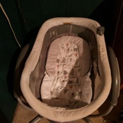 Travel Bassinet 