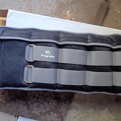 10LBS  Ajustable Ankle Weight.