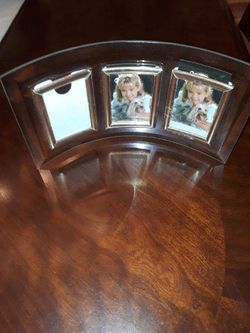 Glass picture frame
