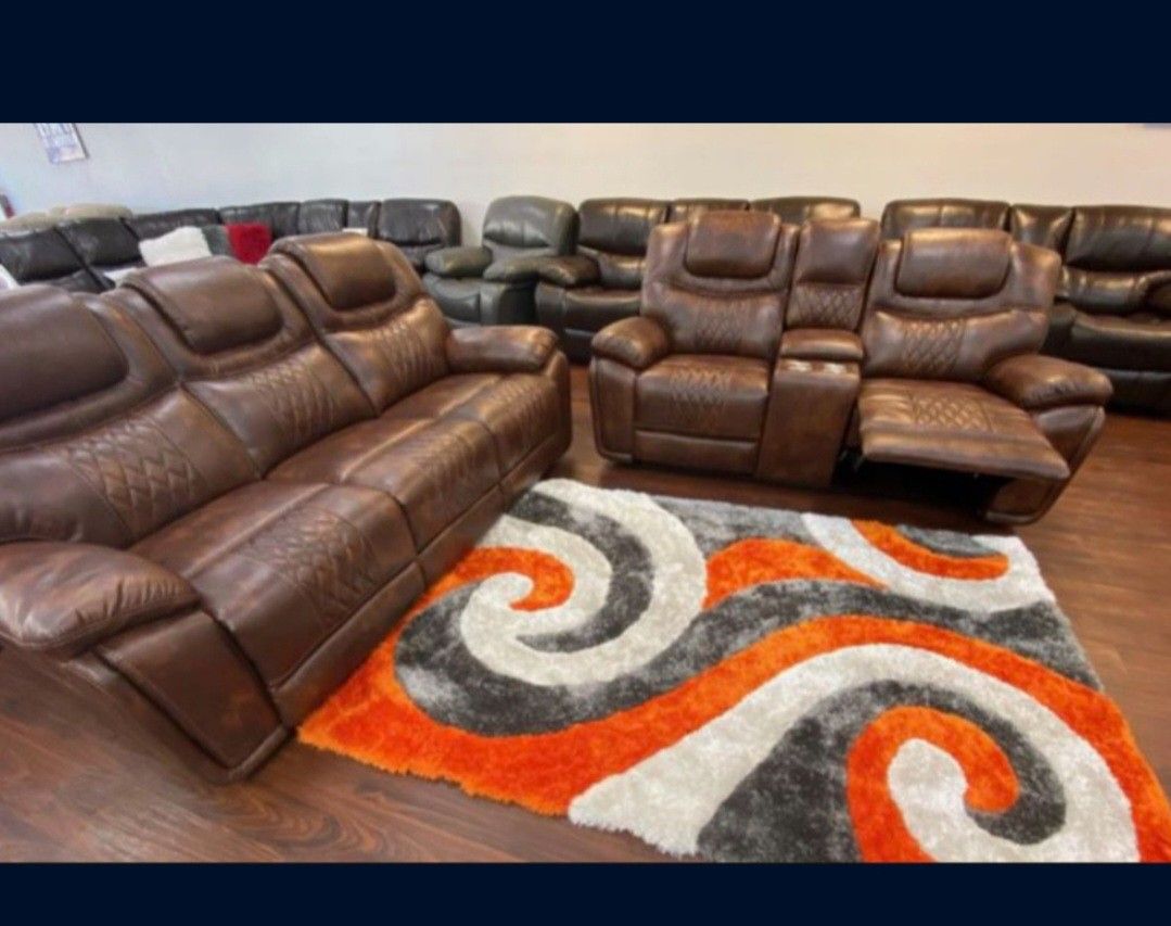 *Spring Sale Event*---Santiago Sophisticated Brown Leather Reclining Sofa/Loveseat Sets---Delivery And Easy Financing Available🫡