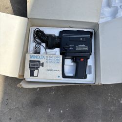 Minolta Movie Camera