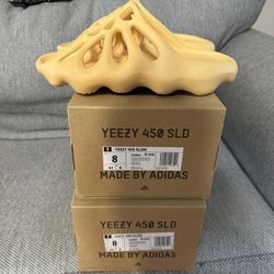 Ds Adidas Yeezy 450 Slides Size 8