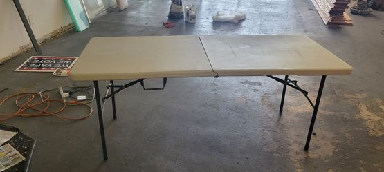  folding table