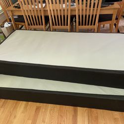 King Bed Or 2x Long Twin Mattress Frames 