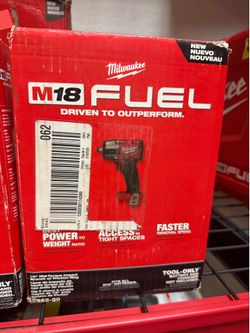 Milwaukee M18 FUEL Gen-2 18V Lithium-Ion Brushless Cordless Mid Torque 1/2 in. Impact Wrench w/Friction Ring (Tool-Only)