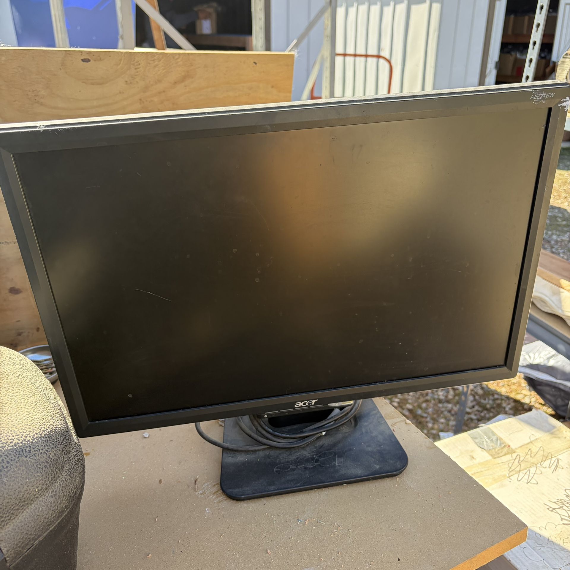 Acer LCD Monitor With Cord