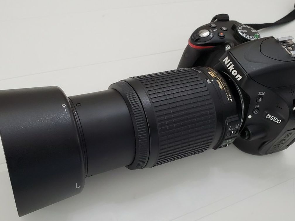 Nikon D5100 & AF-S Nikkor 55-200 mm 1:4-5.6 G ED Lens
