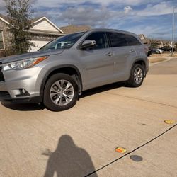 Toyota Highlander XLE 2015