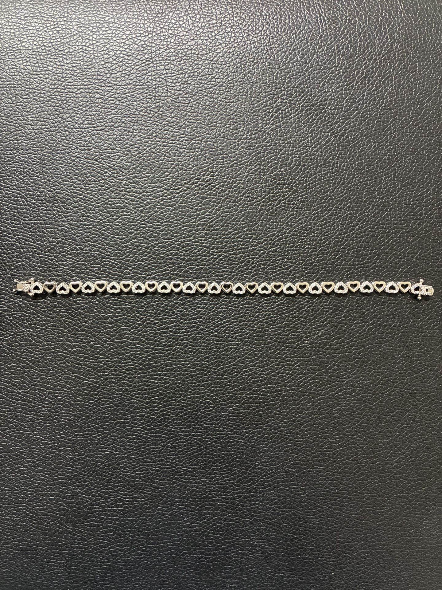 925 Sterling Silver heart bracelet.