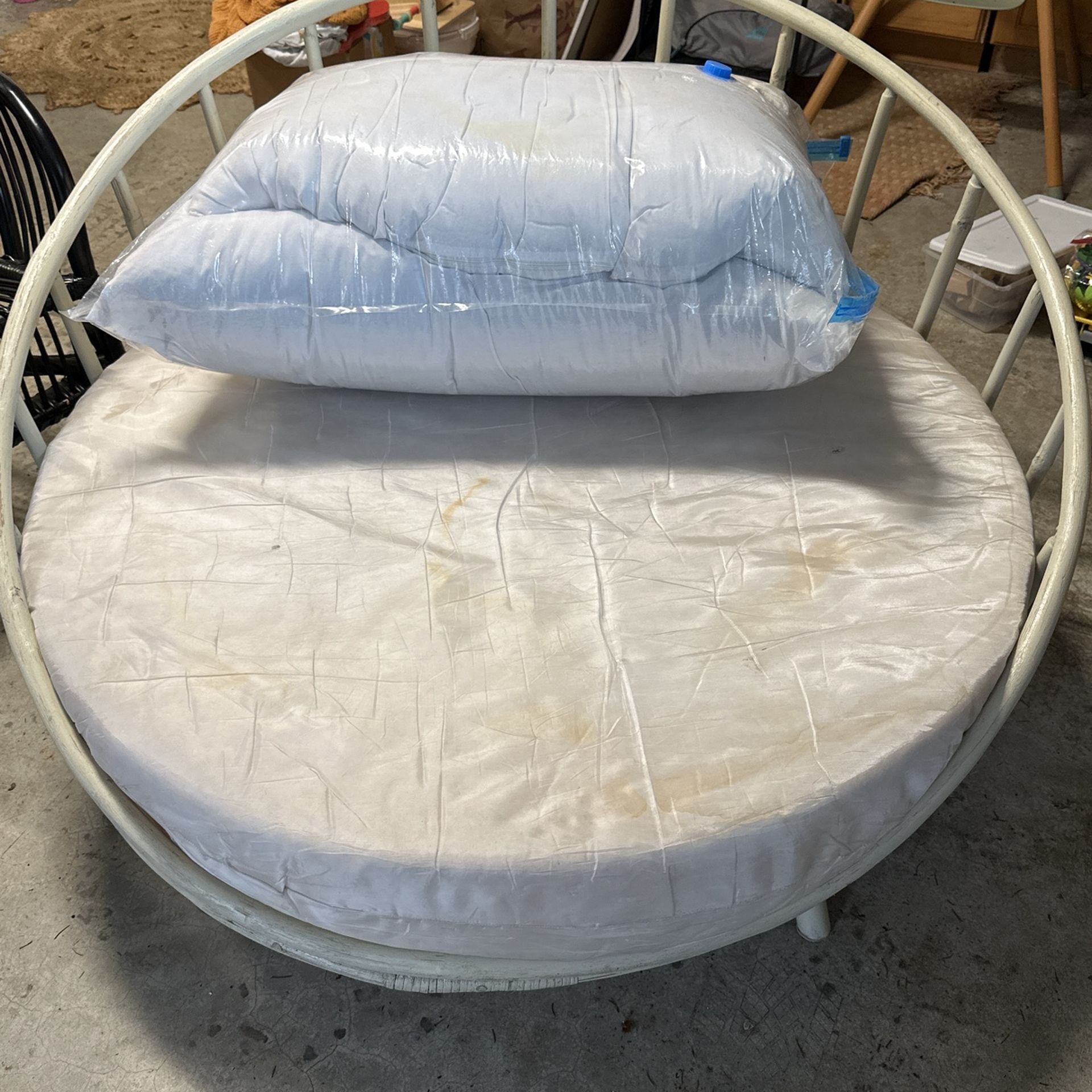 Rattan Day Bed