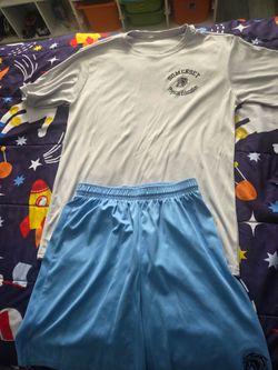 2 P.E uniform for Somerset academy silverpalms size medium