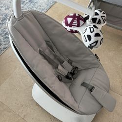 4moms MamaRoo Baby Swing – Grey