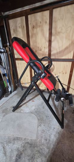 Inversion table