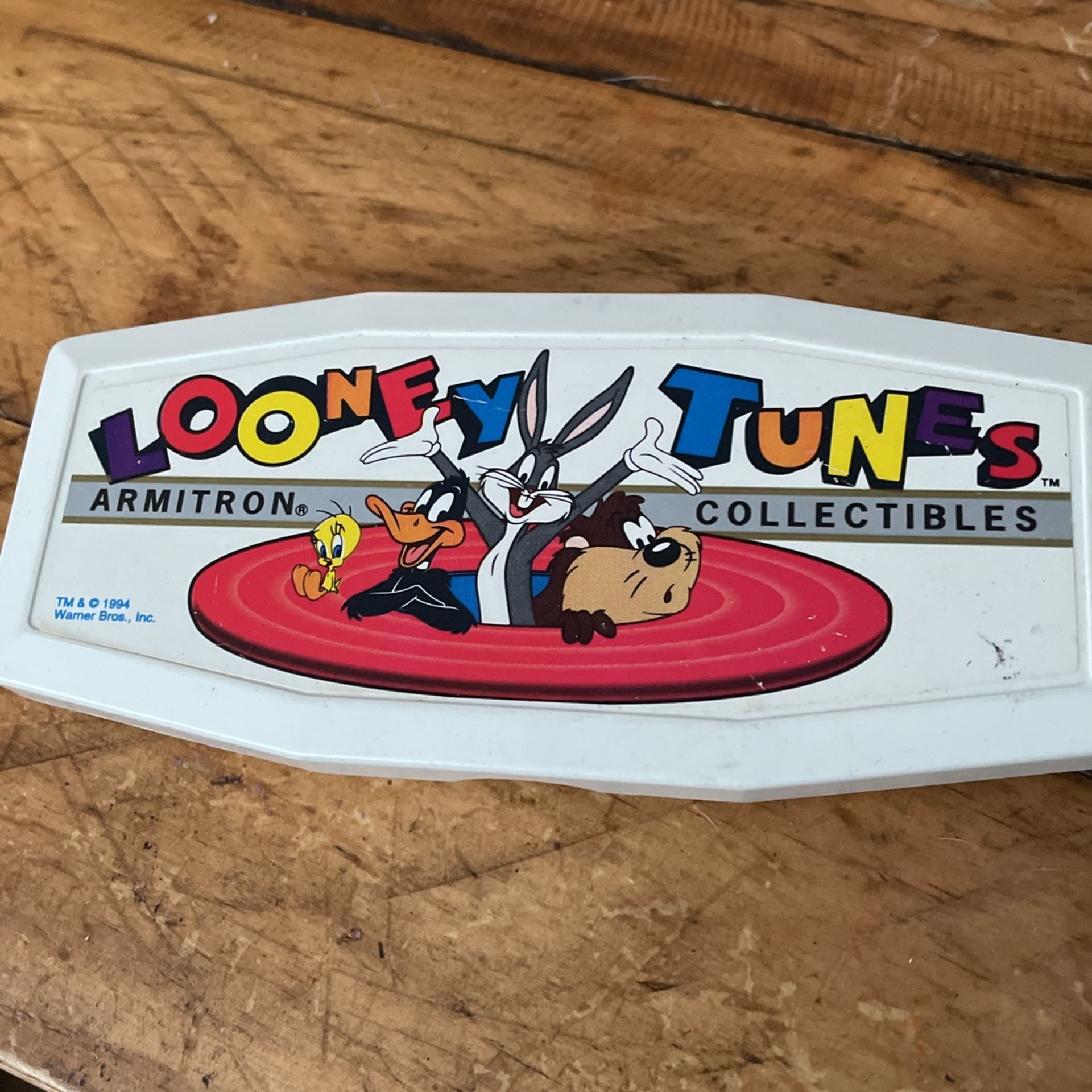 Collectible Looney Tunes Tweety Bird Watch 
