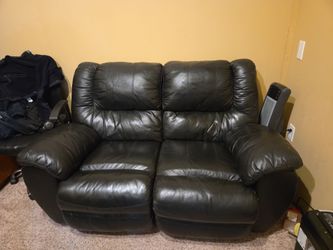Black Leather Reclining Loveseat