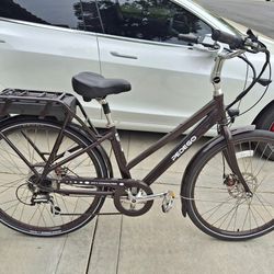 Pedego 28 Inch Step Through Electric Bike City Commuter