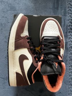 Jordan 1 low size 10