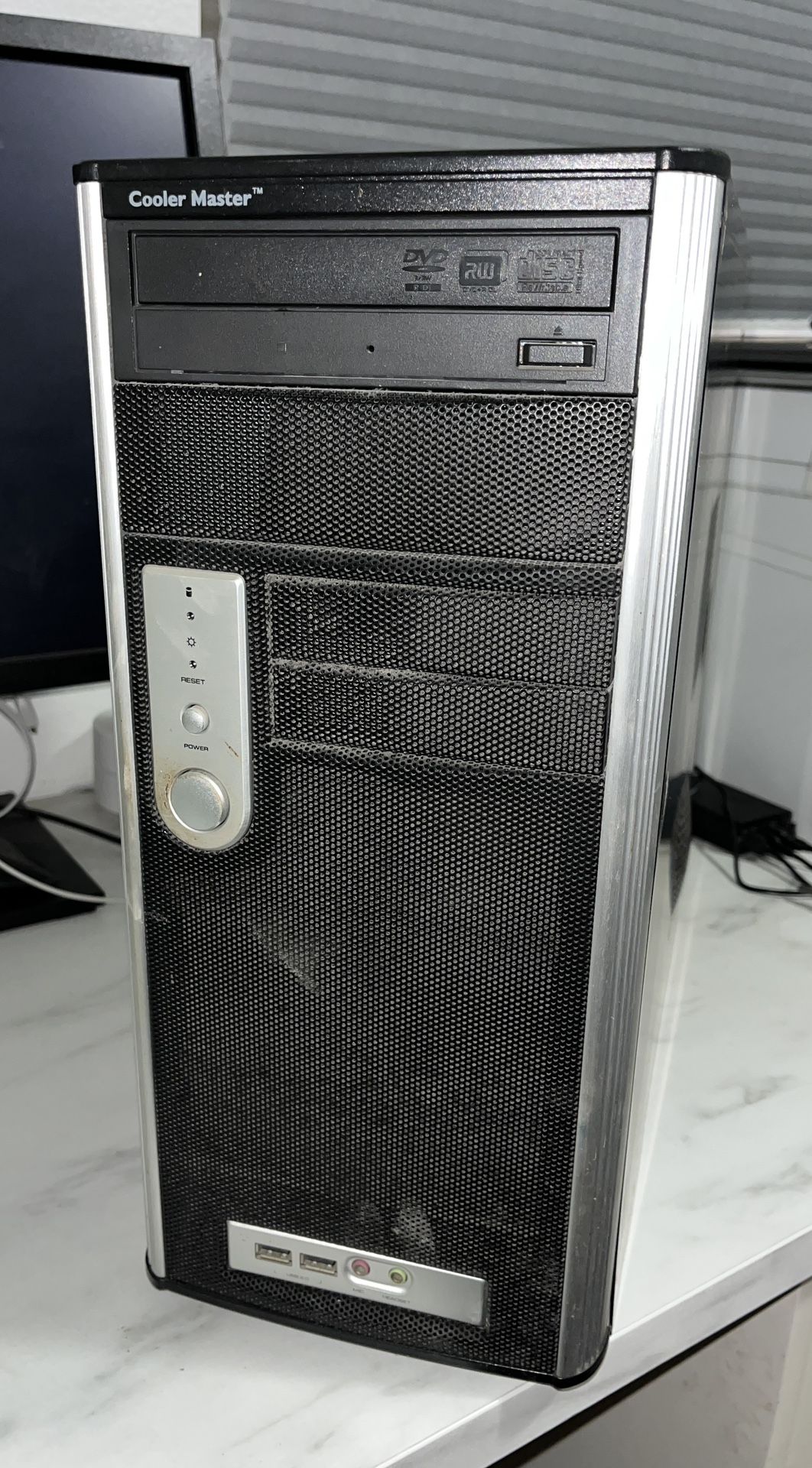 Cooler Master AMD 64 Desktop For Parts