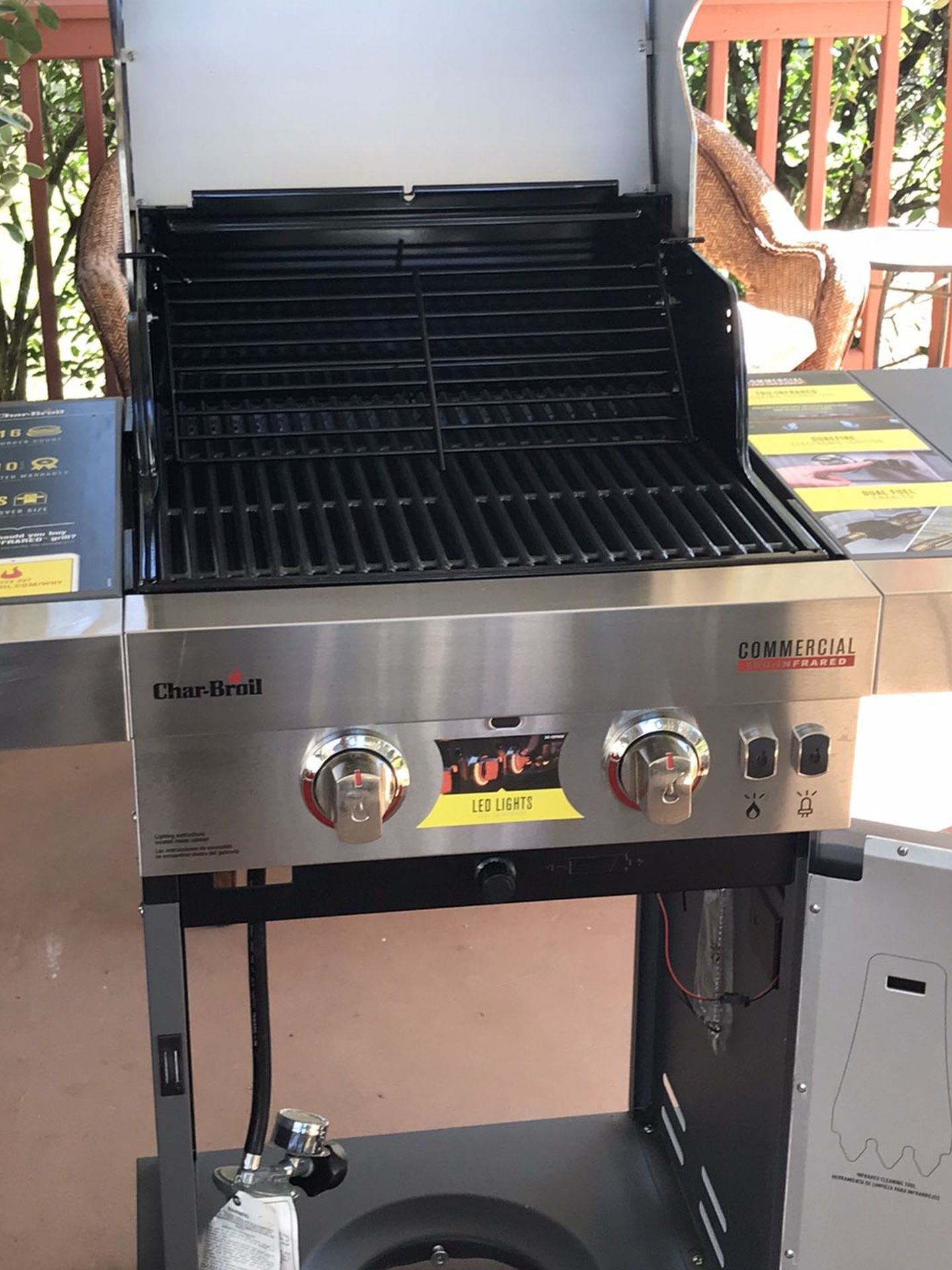 Char Broil Gas Grill, Never Used