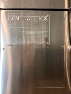 Set of magnetic acrylic calendar