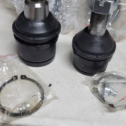 1992---2016  Ford F-250 /  F-350/ F-450/F- 550/Excursion Ball Joints 