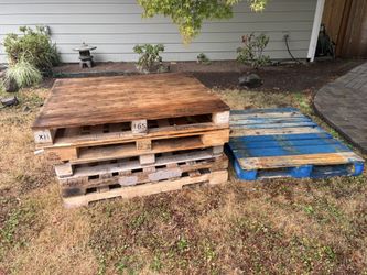 FREE Pallets