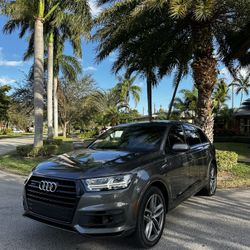 2018 Audi Q7 Prestige 
