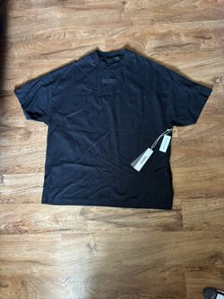 Black essentials shirt