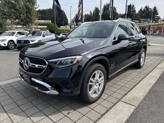 2023 Mercedes-Benz GLC 300