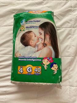 Size 4 35 ct Diapers