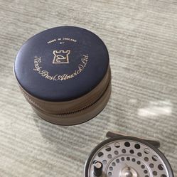 Hardy PRINCESS Made in ENGLAND Fly Reel-XLNT PLUS with Factory Case.Reel is good for up to SEVEN Weight
