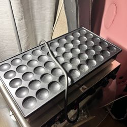 Mini Pancake Maker 50 Count 