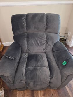 Powerlift Recliner Chair