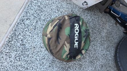 Rogue  100 pound sandbag