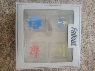Fallout Shot Glasses  4 Pack (Brand New)