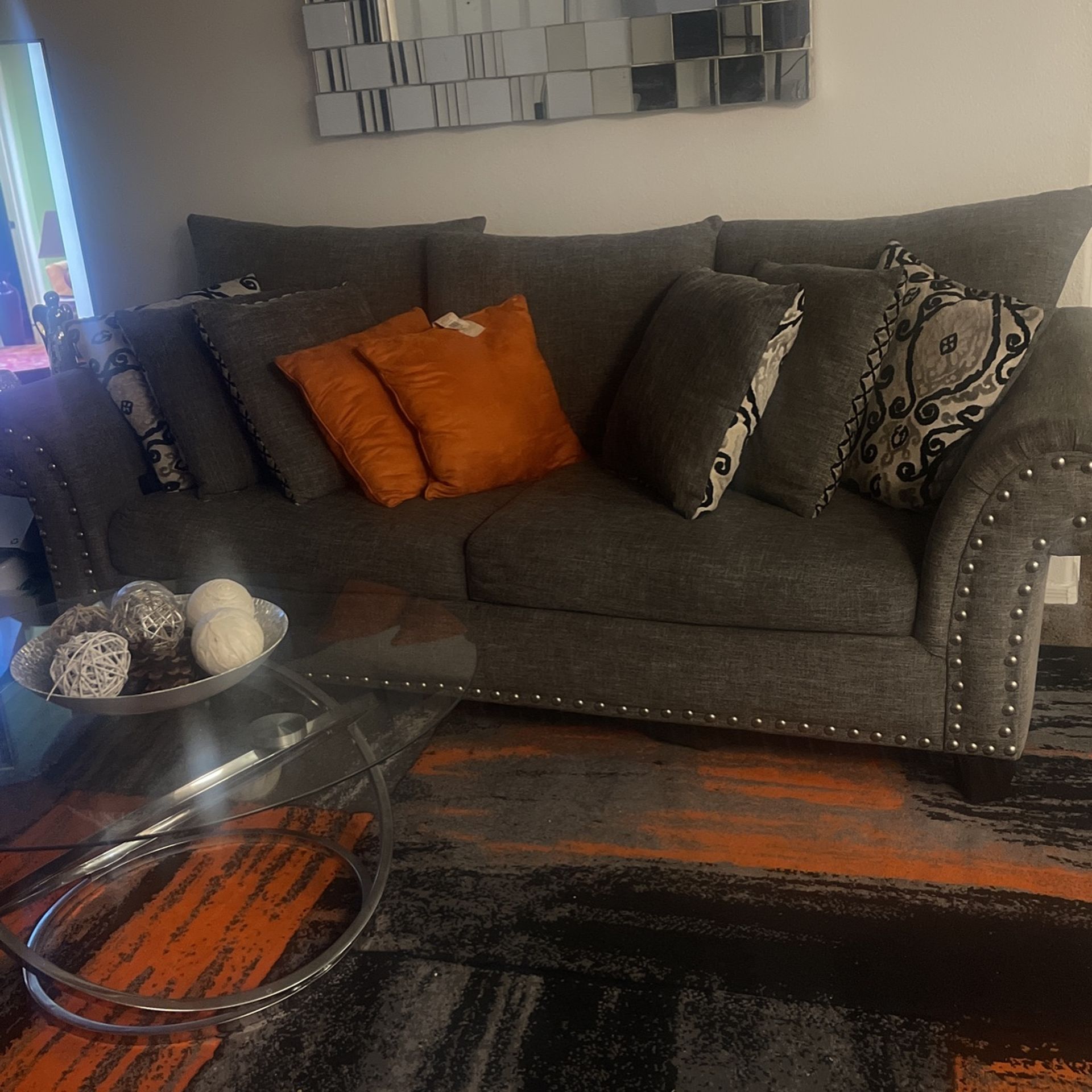Grey Sofa &loveseat Set