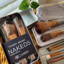 MAKEUP BRUSH 7 PCS/SET NEW NAKED 5