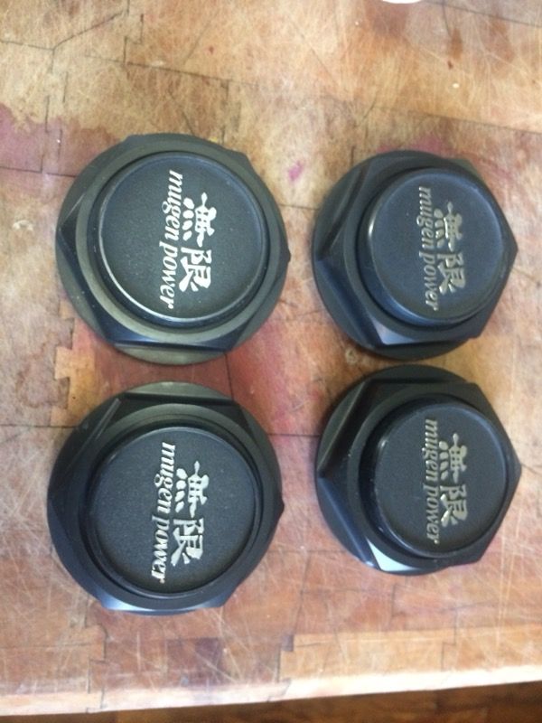 Mugen CF-48 center caps