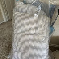 Bundle - Shoes, Boots, Pillows