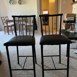 COUNTER STOOLS